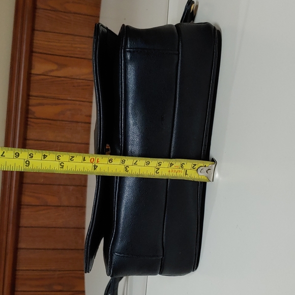 Vittoria Genuine Leather Crossbody Bag - Picture 12 of 17